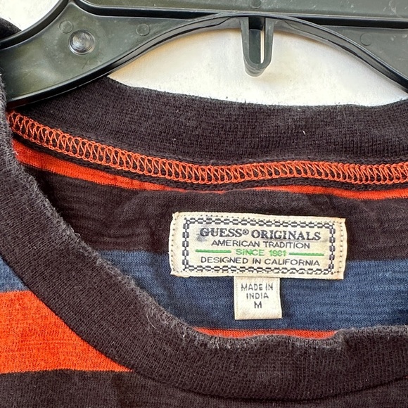 Guess Bold Striped Tee in Orange and Navy SZ M - Picture 3 of 4